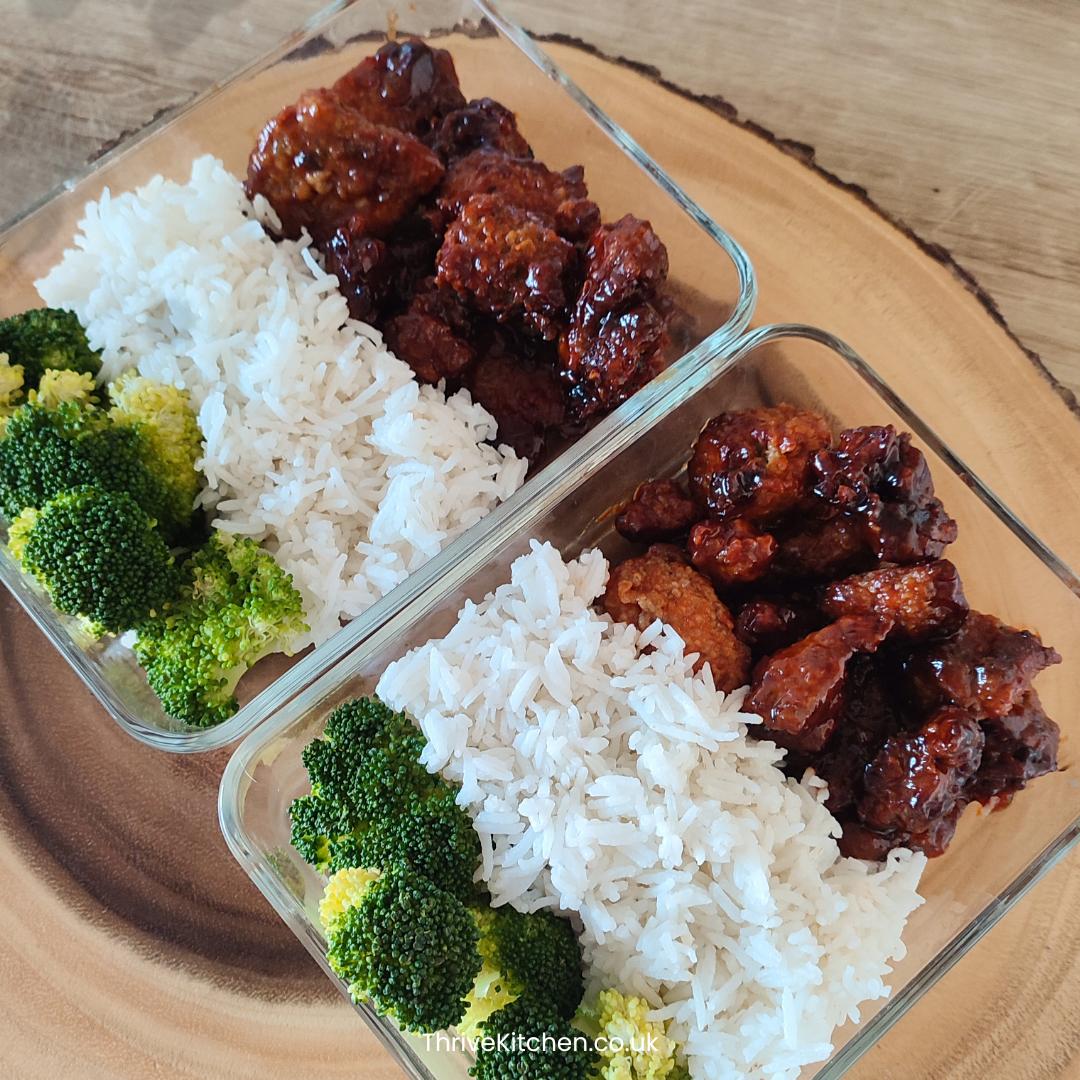Sticky Korean popcorn chicken with white rice and steamed broccoli